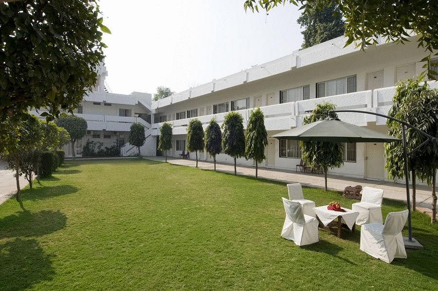 Grand in Agra Cantt, Agra