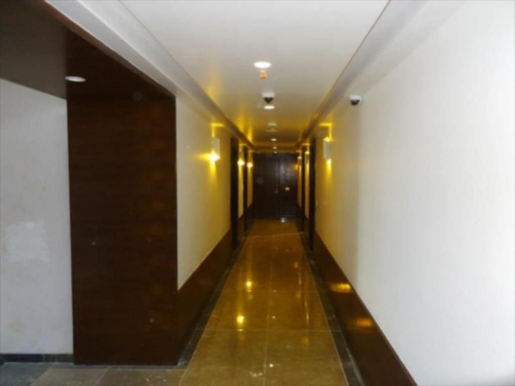 Hotel Dev Aadi in Gulbai Tekra, Ahmedabad