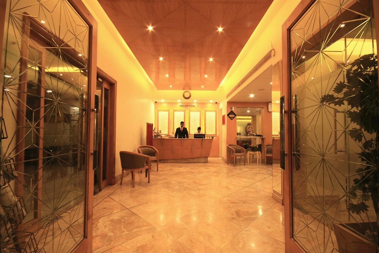 Hotel Naeeka in Shahibagh, Ahmedabad