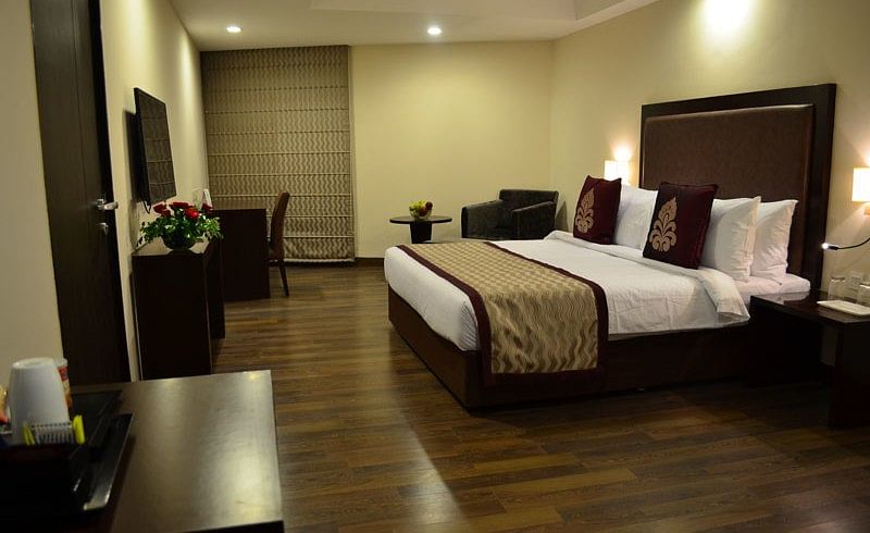 The Cloud Hotel in Mani Nagar, Ahmedabad