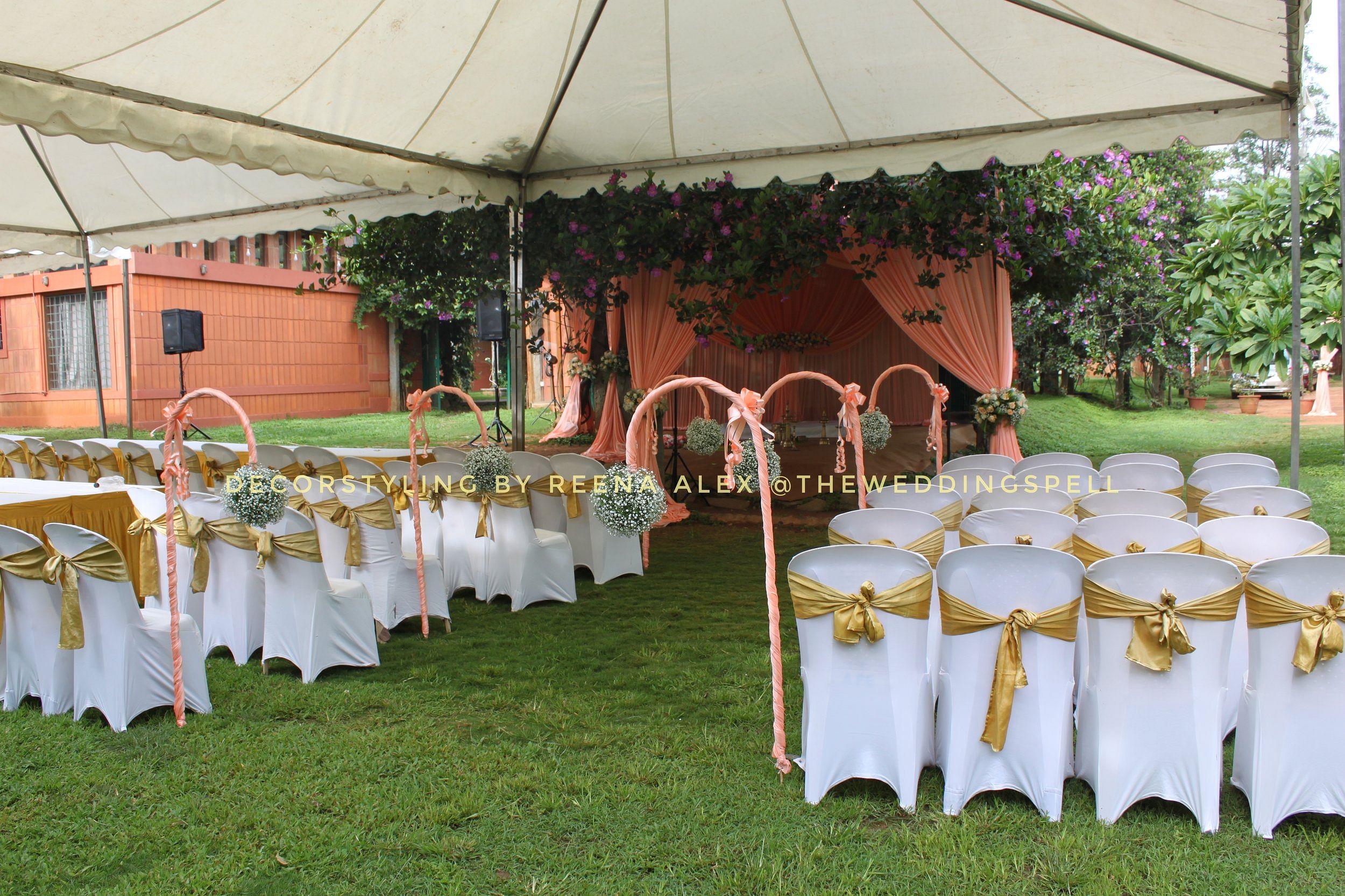 The Courtyard House in Gunjur Palya, Bangalore