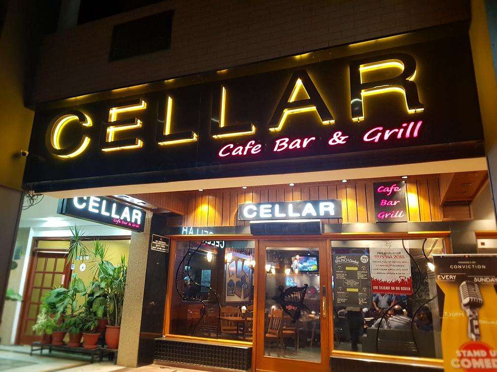 Celler Bar Cafe in Sector 35 Chandigarh, Chandigarh