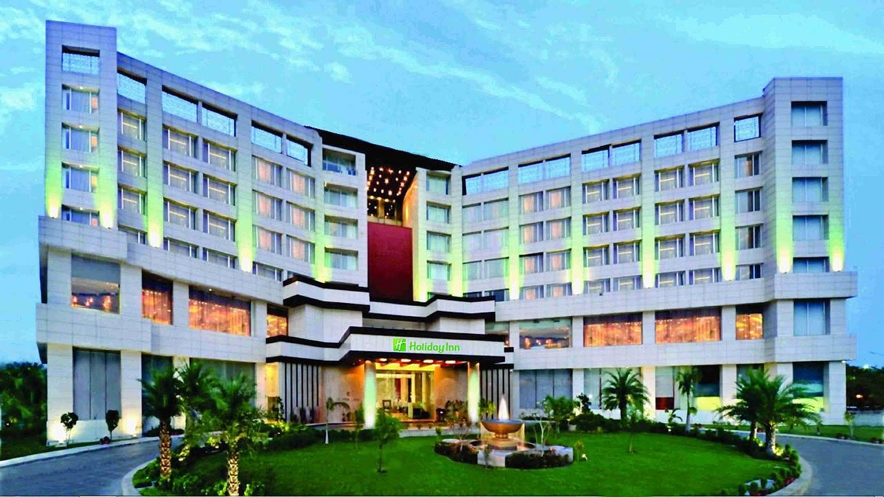Holiday Inn in Sector 3, Chandigarh
