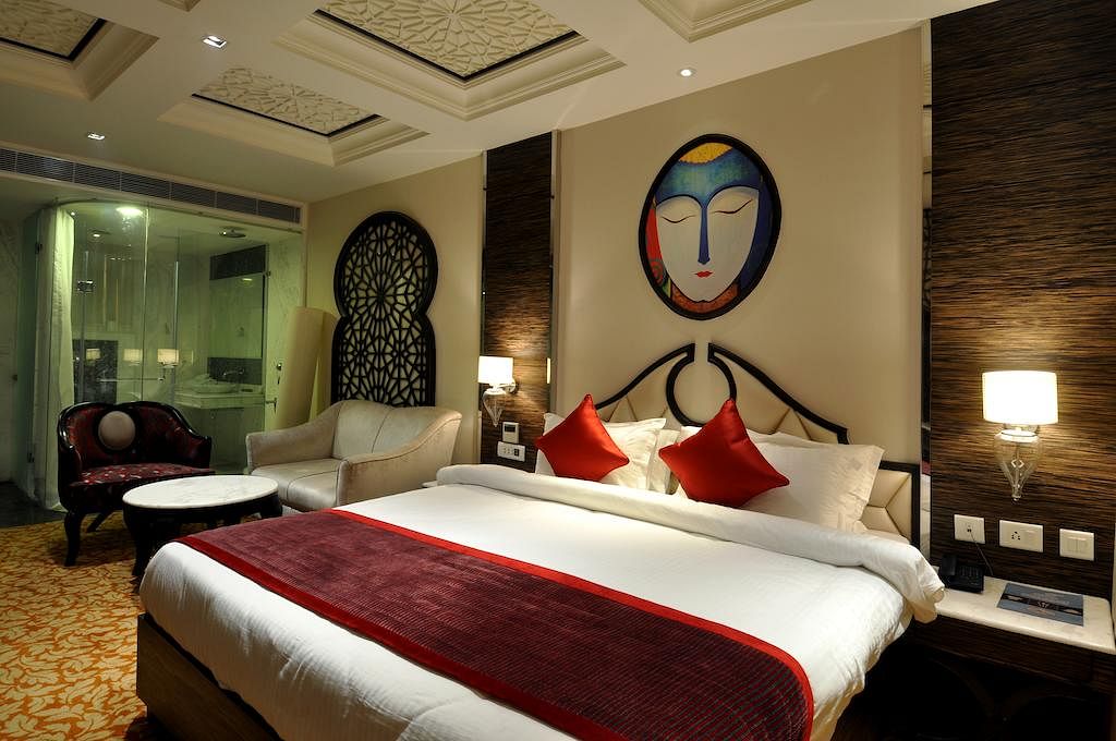 The First Hotel in Sector 43 Chandigarh, Chandigarh