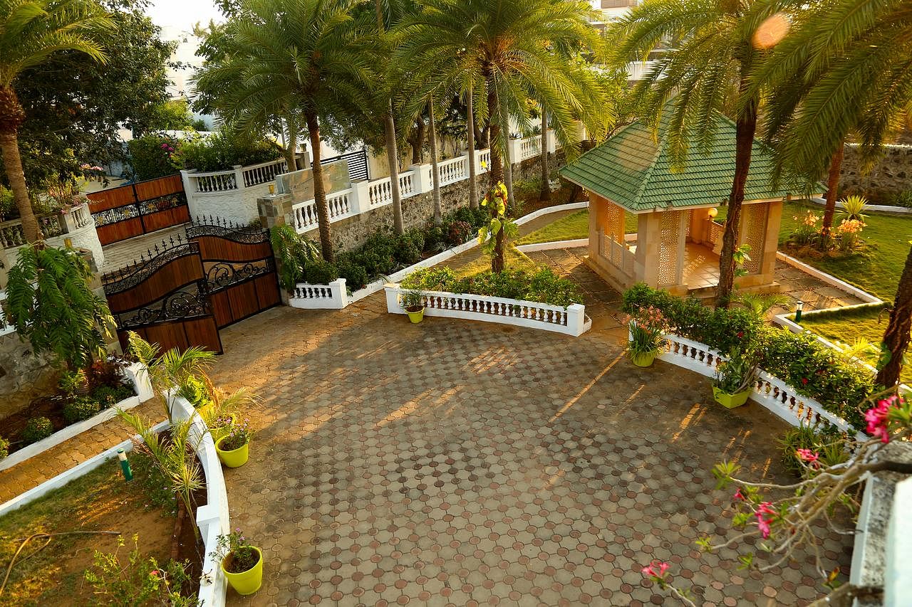 Peakland Hotels And Resorts in Uthandi, Chennai