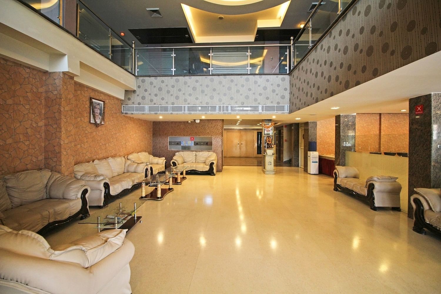 Airport Hotel Park Blue in Kapashera, Delhi