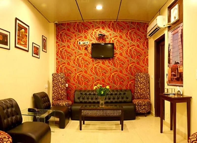 Amby Inn in Lajpat Nagar, Delhi