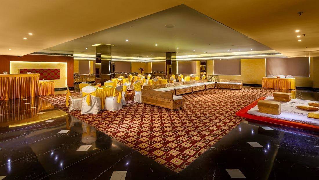 Atrio Hotel By Devam in Kapashera, Delhi