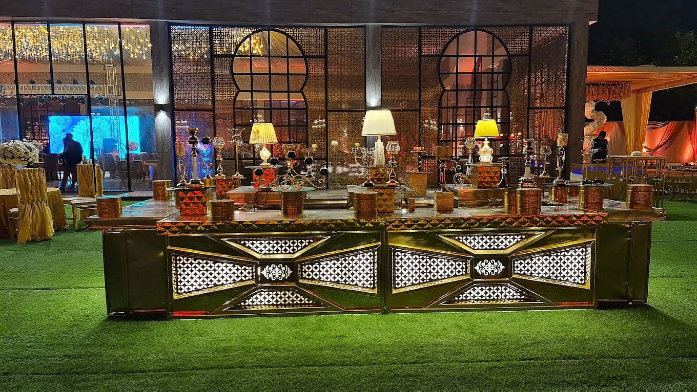 Bella Monde in NH 8, Delhi