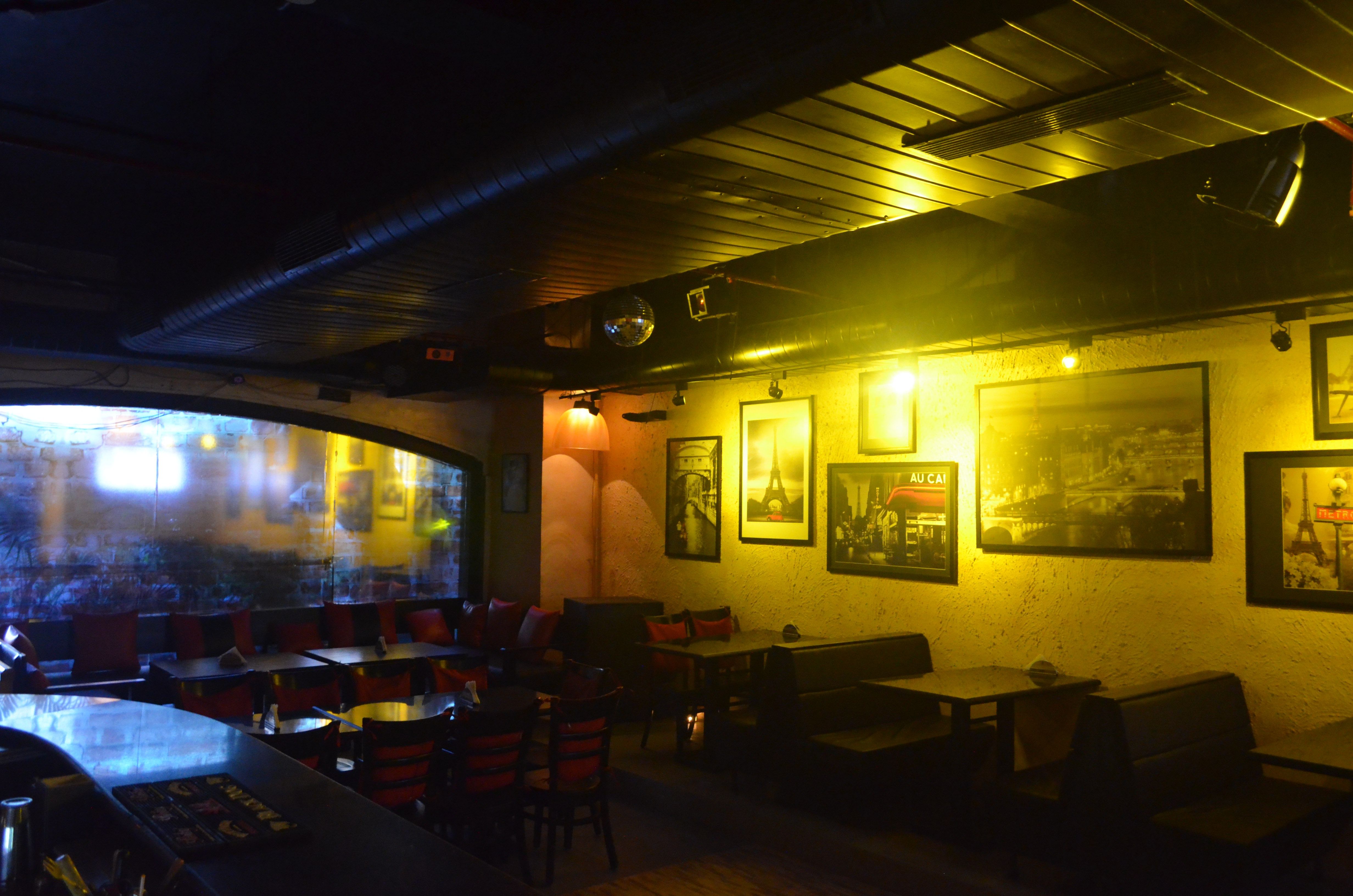 Boheme Bar Grill in Saket, Delhi