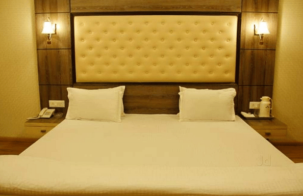 Bulbul Hotel Resort in Mundka, Delhi