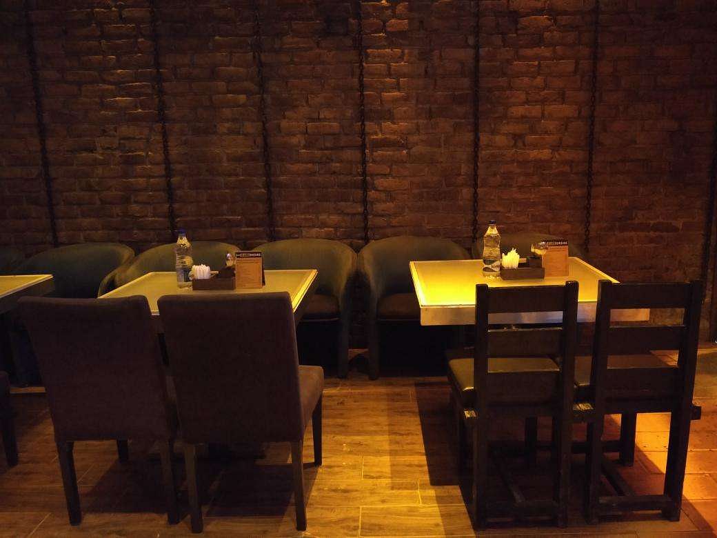 Cafe Desire in Netaji Subhash Place, Delhi
