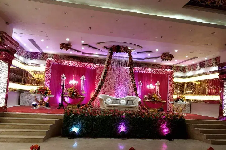 Casa Royal Banquet in Peera Garhi, Delhi