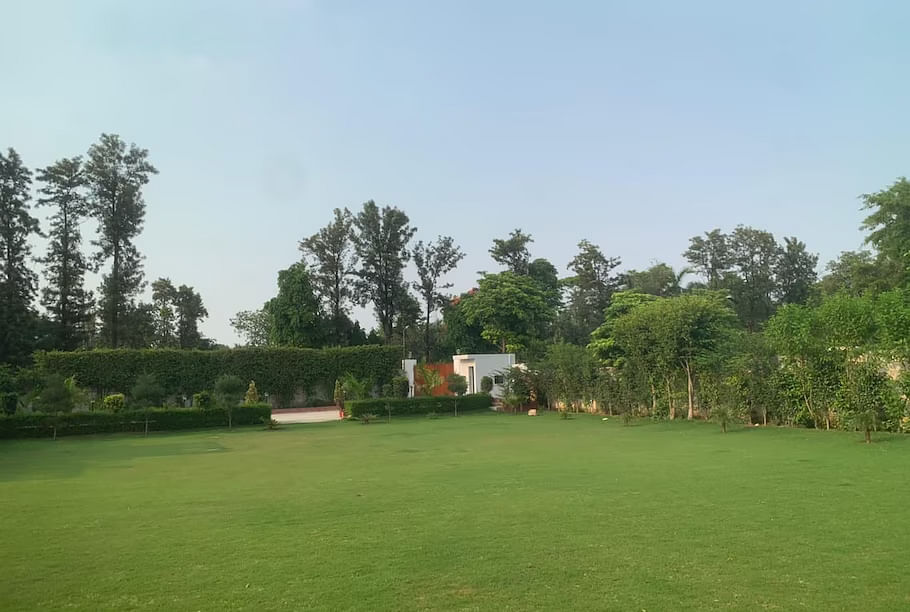 Classy Farm By Gobravo Hotels in Bijwasan, Delhi