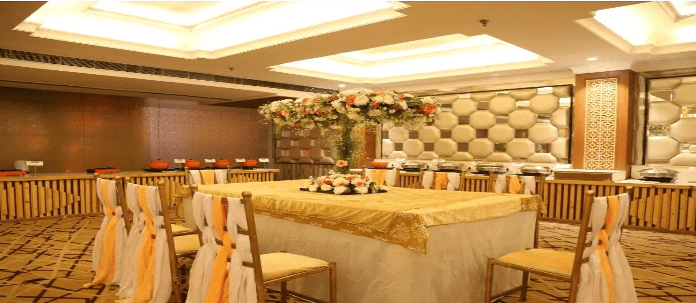 Dee Marks Hotel And Resorts in NH 8, Delhi