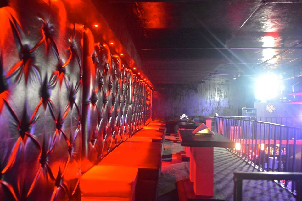 Divine Lounge Bar in Pitampura, Delhi