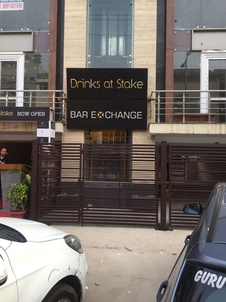 Drinks At Stake Bar Exchange in Punjabi Bagh, Delhi