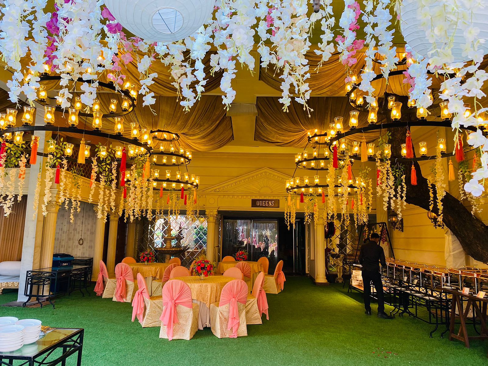 Essex Farms in Kalu Sarai, Delhi
