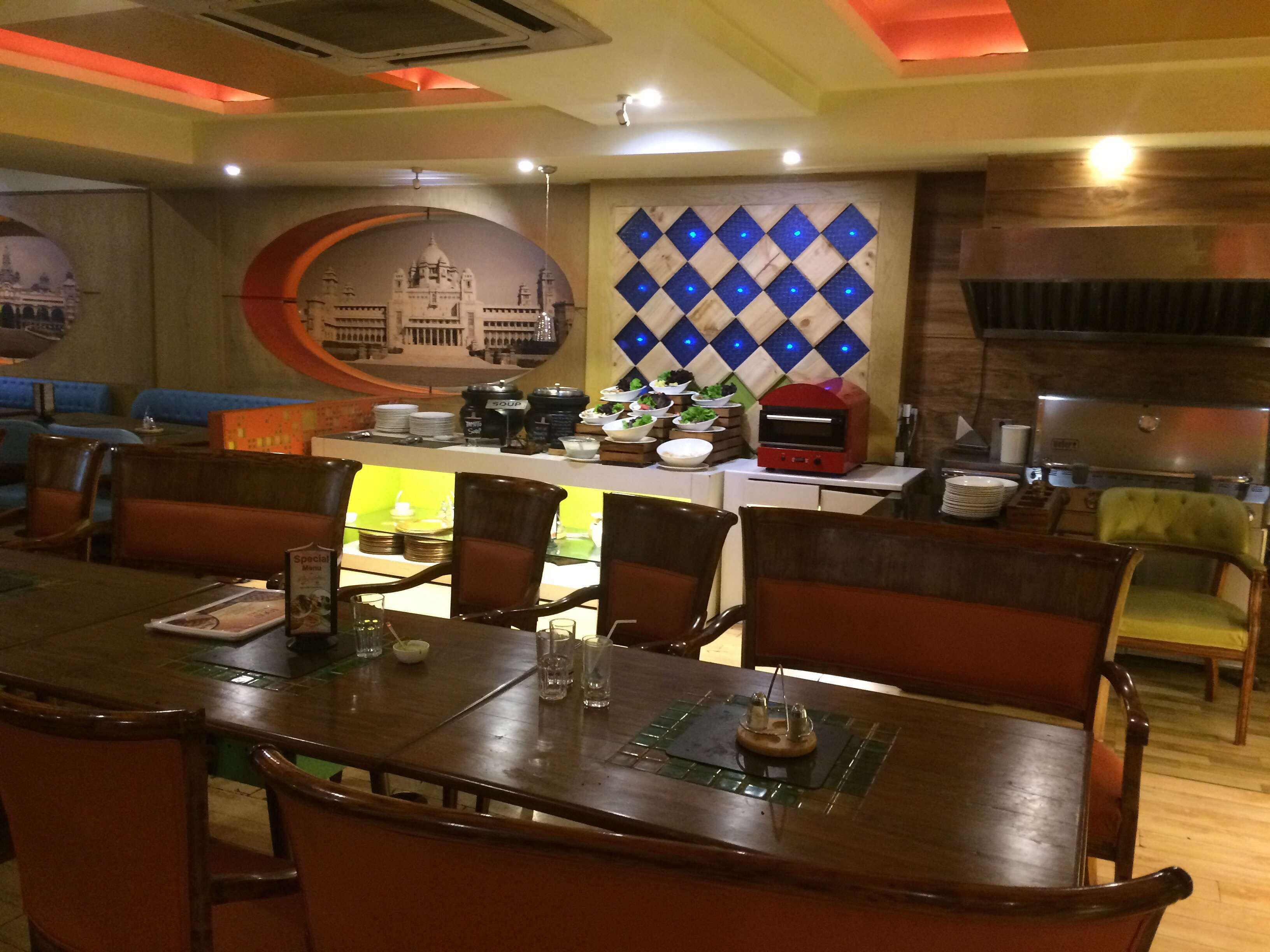 Grills Platters Pind Balluchi in Greater Kailash 1, Delhi
