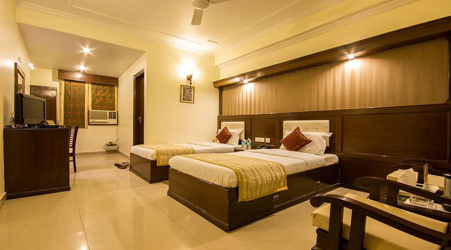 Hotel Aster Inn in Karol Bagh, Delhi