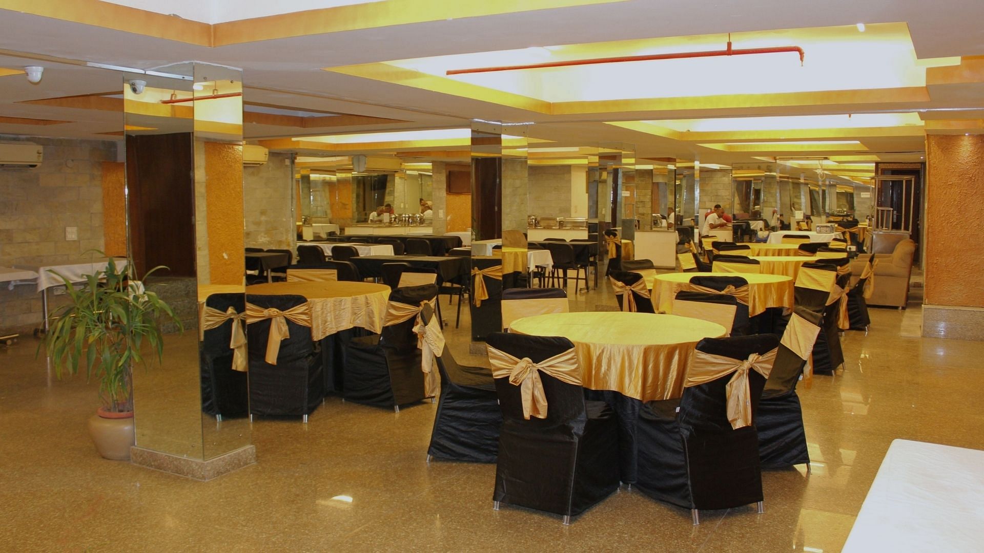 Hotel Bel Morris in Greater Kailash 2, Delhi