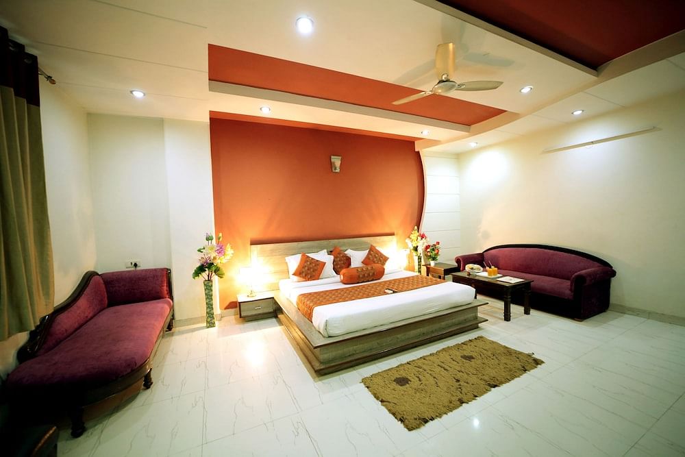 Hotel Blue Bell in Karol Bagh, Delhi