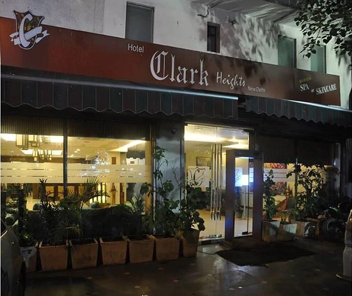 Hotel Clarks Heights in Patel Nagar, Delhi