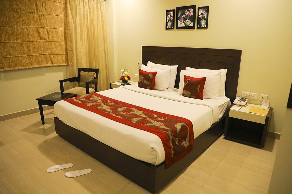 Hotel Classic Diplomat in Mahipalpur, Delhi