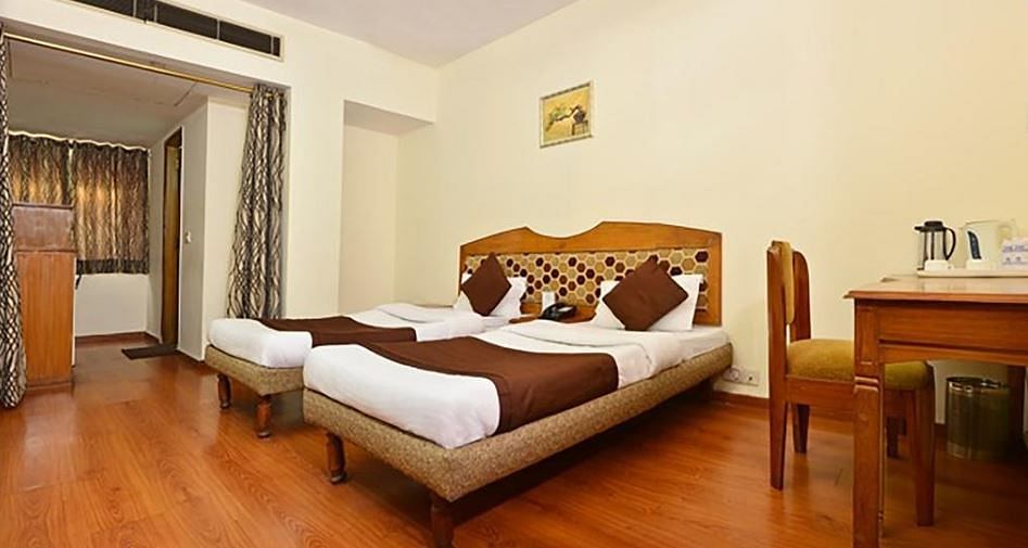 Hotel Gautam Deluxe in Karol Bagh, Delhi