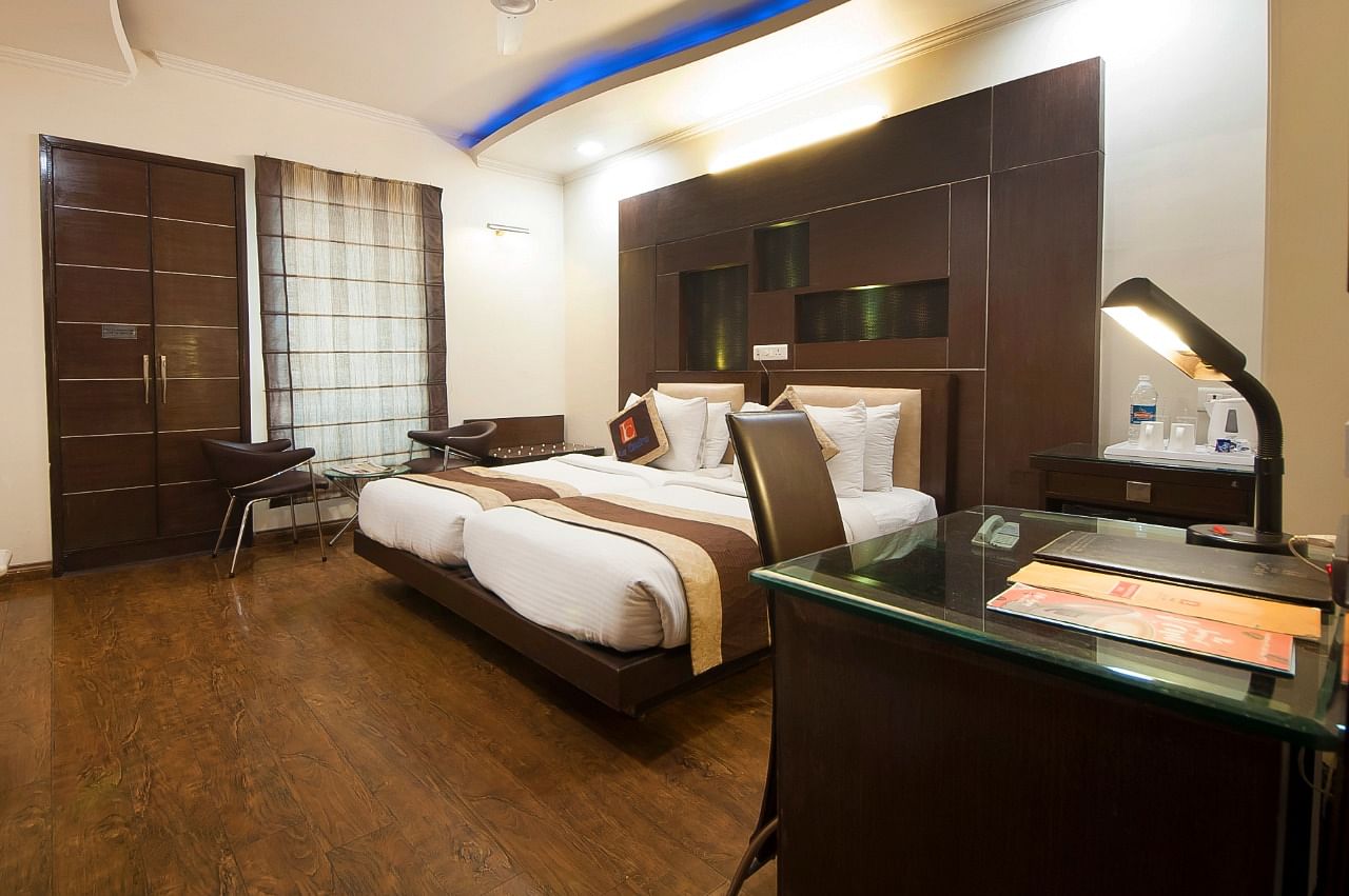 Hotel Le Carde in East Of Kailash, Delhi Hotel Le Carde in East Of Kailash, Delhi