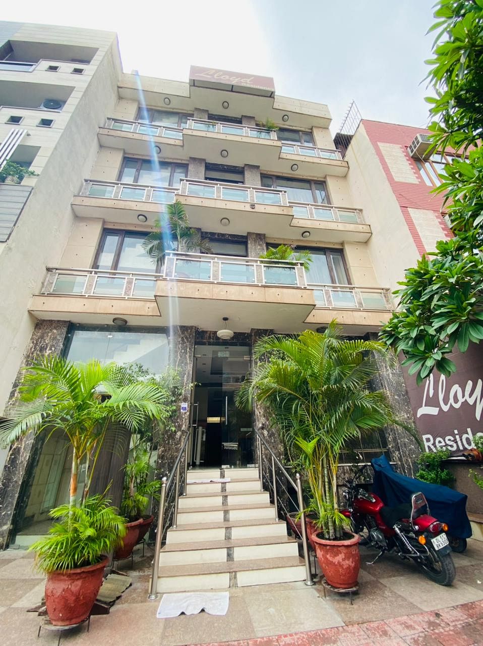 Hotel Lloyd Residency in Kalkaji, Delhi Hotel Lloyd Residency in Kalkaji, Delhi