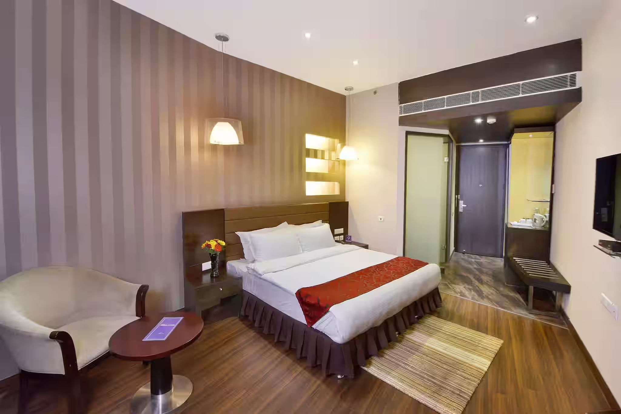 Hotel North Avenue in Kamla Nagar, Delhi Hotel North Avenue in Kamla Nagar, Delhi