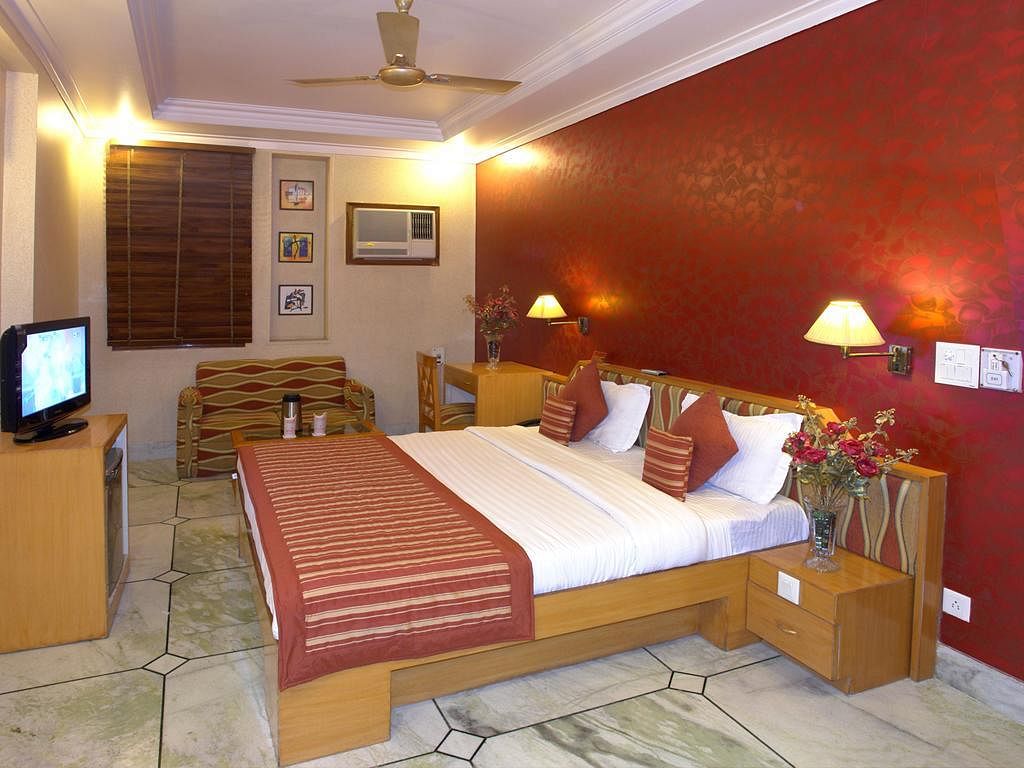 Hotel Singh International in Karol Bagh, Delhi