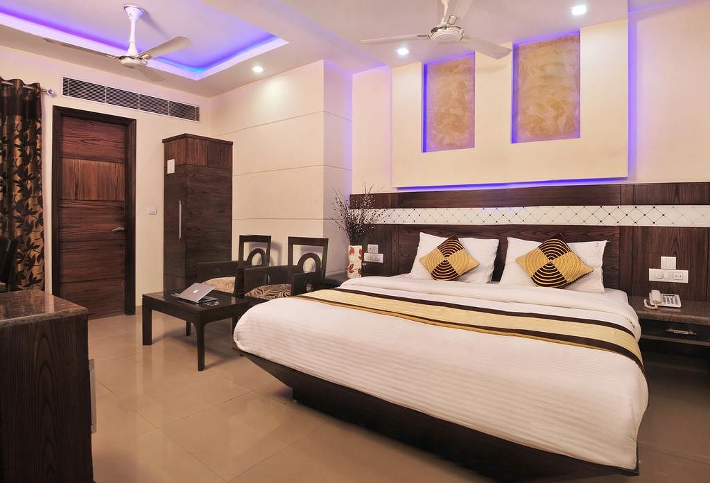 Hotel Stay Well Dx in Paharganj, Delhi