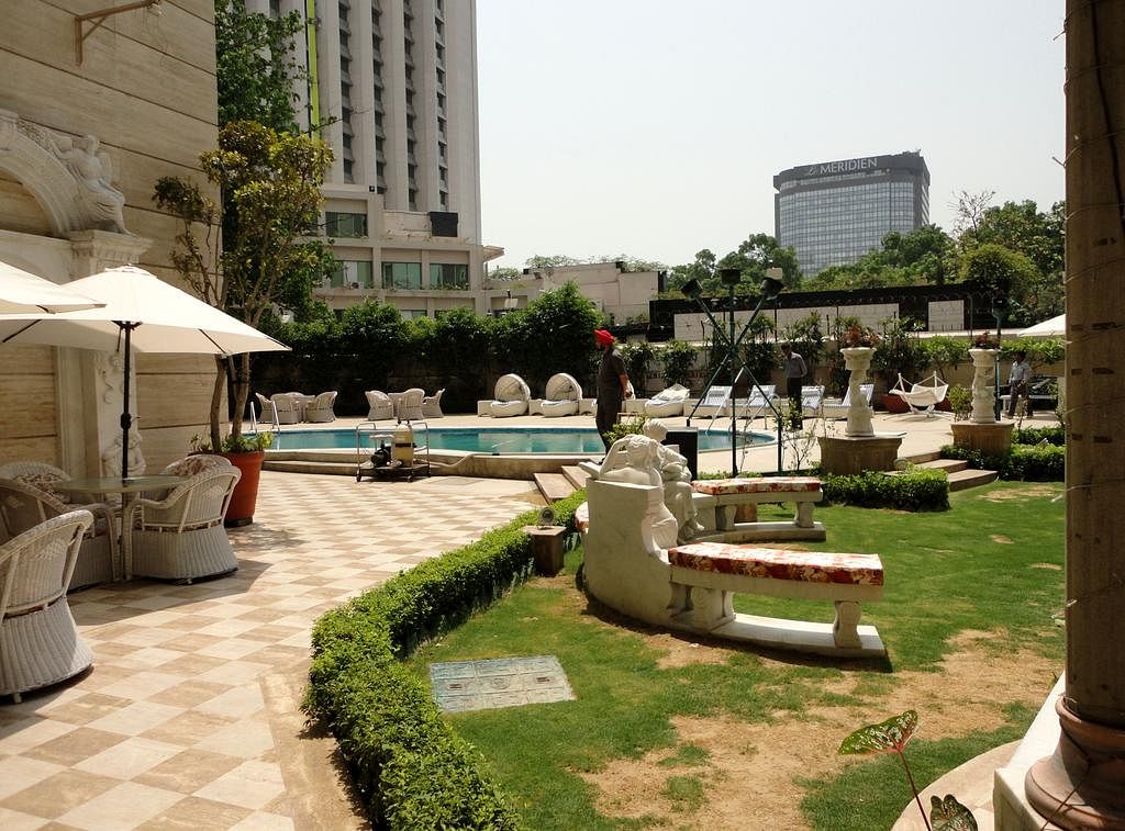 Hotel The Royal Plaza in Connaught Place, Delhi