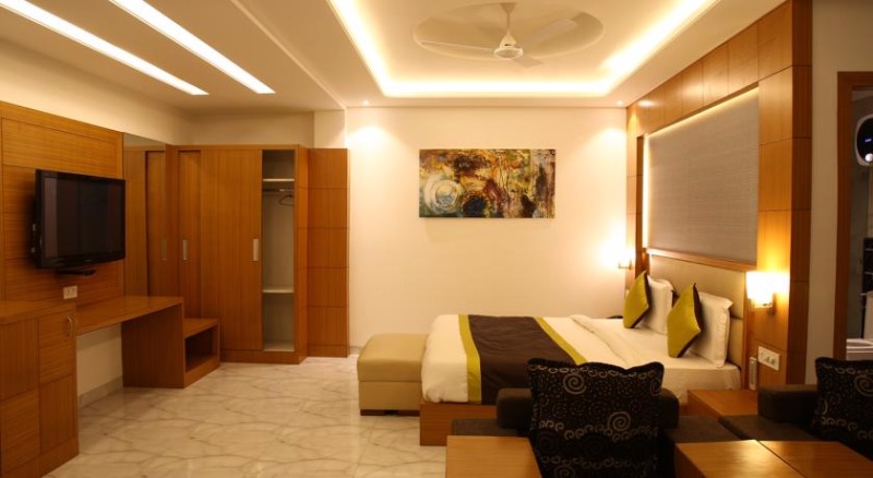 Hotel Transit in Mahipalpur, Delhi