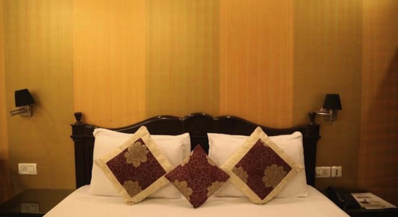 Hotel Universe Inn in Karol Bagh, Delhi