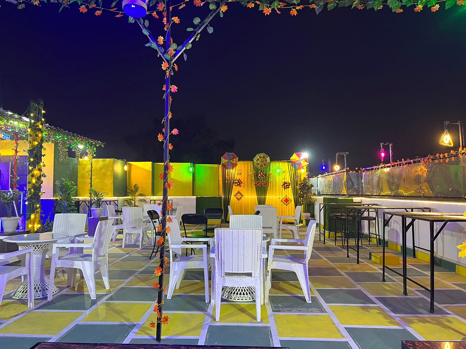 JPM Hotel in East Of Kailash, Delhi JPM Hotel in East Of Kailash, Delhi