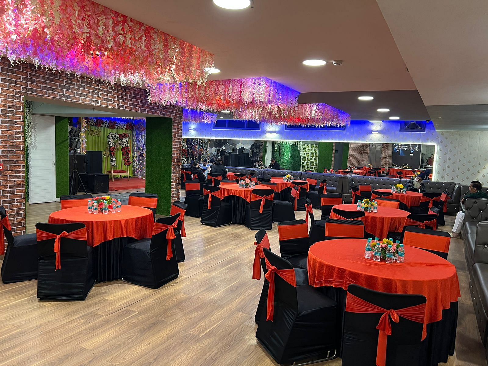 JPM Hotel in East Of Kailash, Delhi JPM Hotel in East Of Kailash, Delhi
