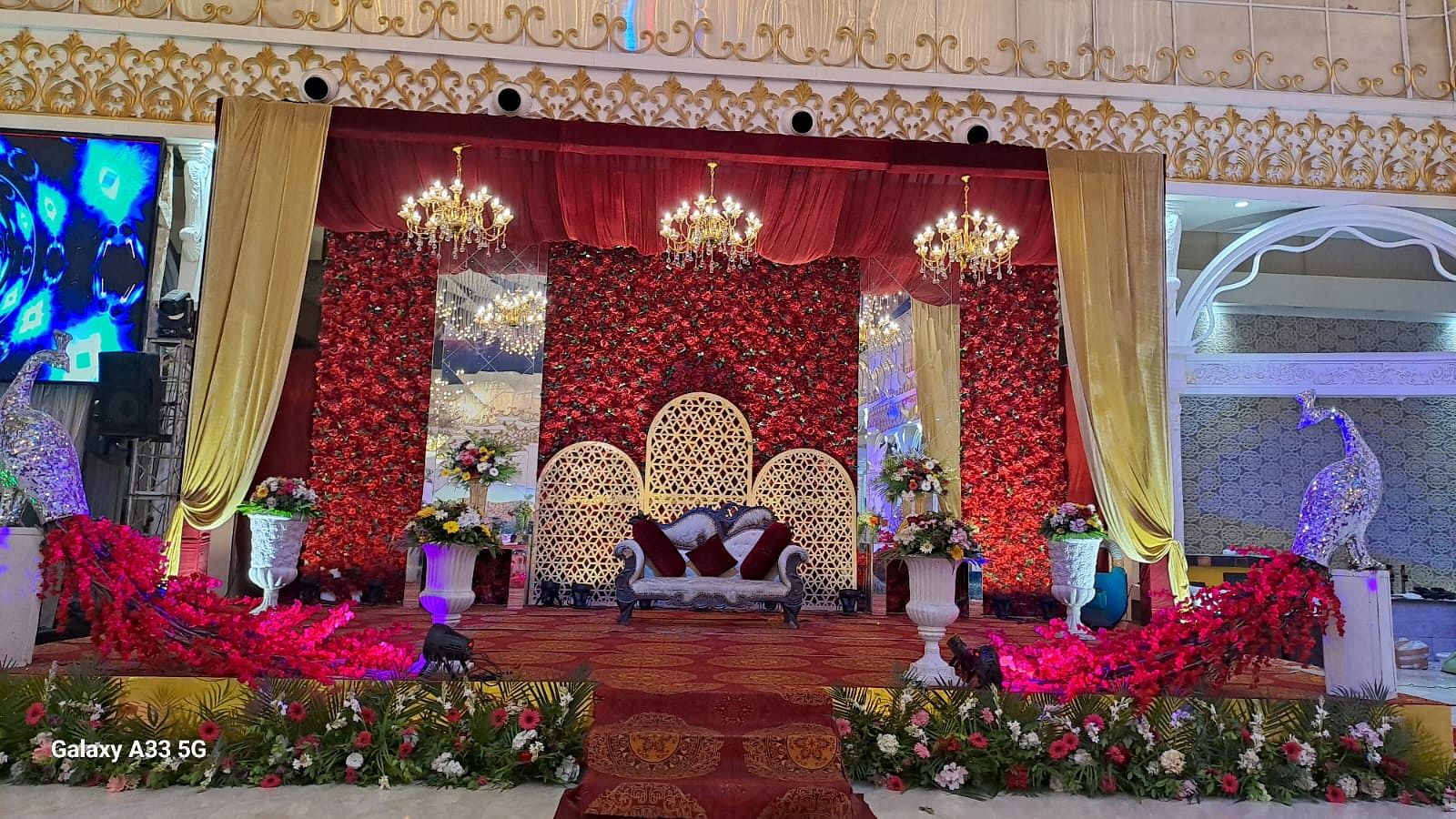 L Elegant Royal Banquet in Mayur Vihar, Delhi