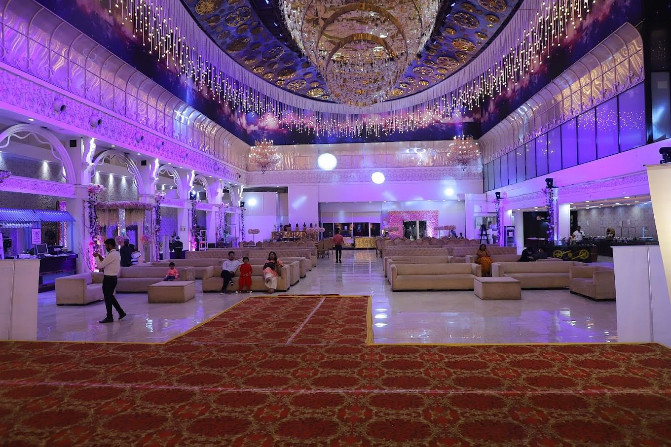 L Elegant Royal Banquet in Mayur Vihar, Delhi