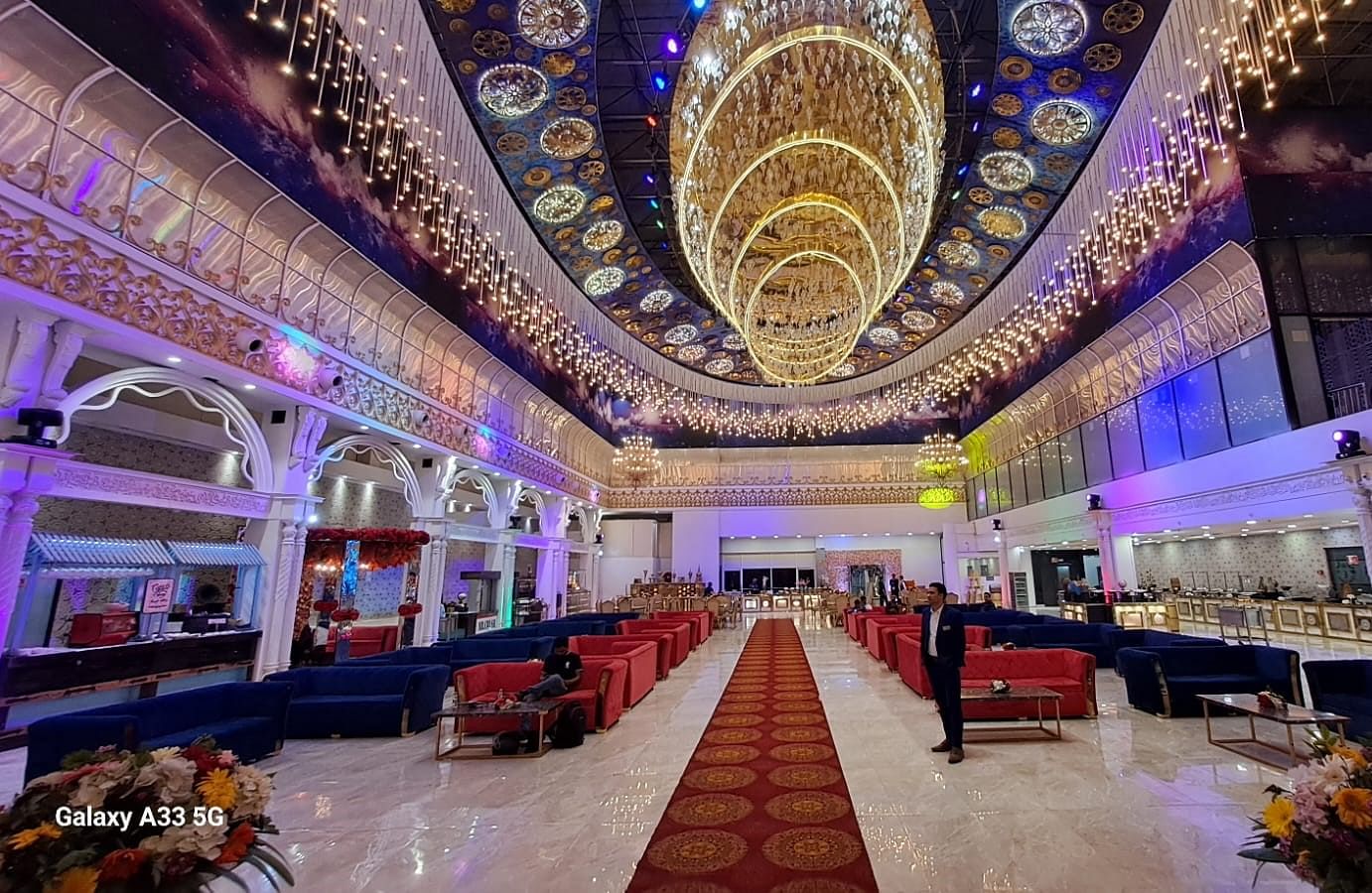 L Elegant Royal Banquet in Mayur Vihar, Delhi