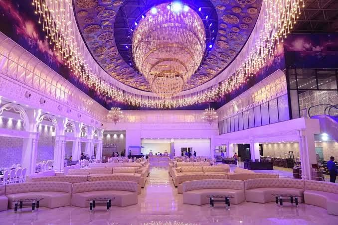 L Elegant Royal Banquet in Mayur Vihar, Delhi