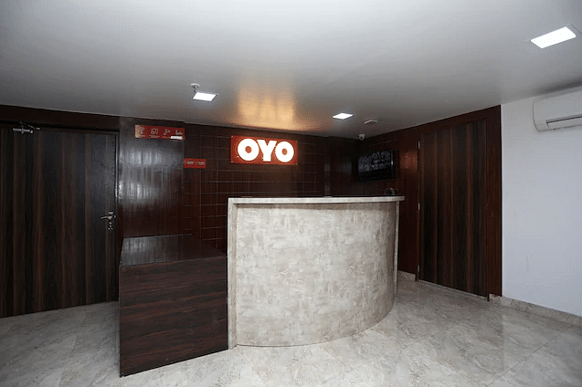 OYO Flagship 13847 H Residency in Shahdara, Delhi