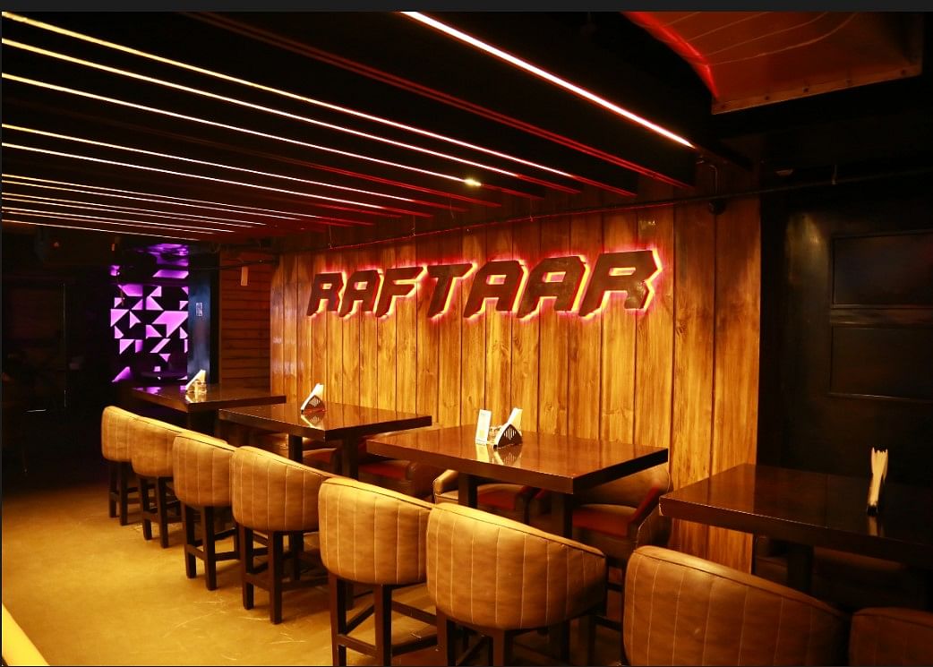 Raftaar High Speed Club Lounge in Punjabi Bagh, Delhi