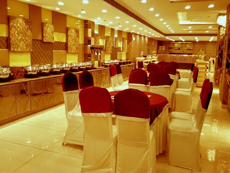 Seven Heaven Banquets in Model Town, Delhi