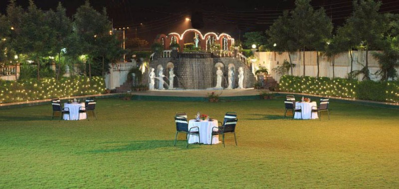 Solitaire Gardens in Mehrauli, Delhi