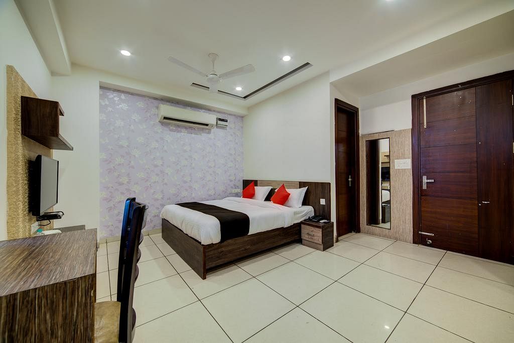 Supreme Residency in Vivek Vihar, Delhi