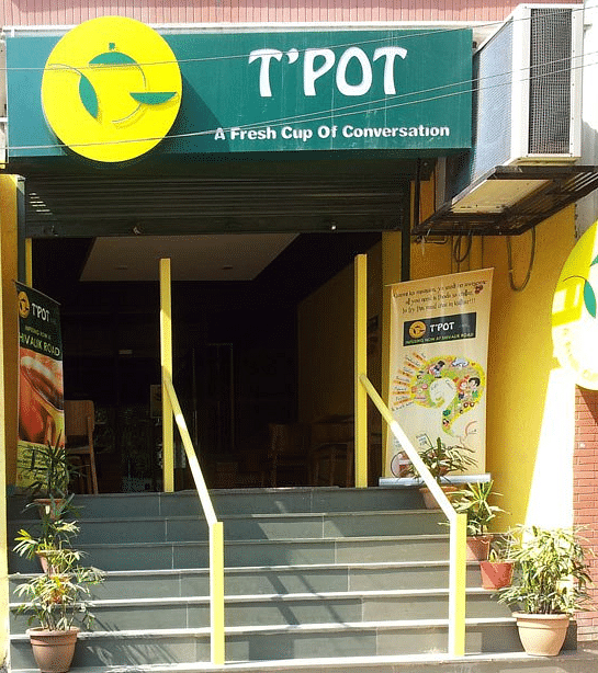 T Pot in Malviya Nagar, Delhi