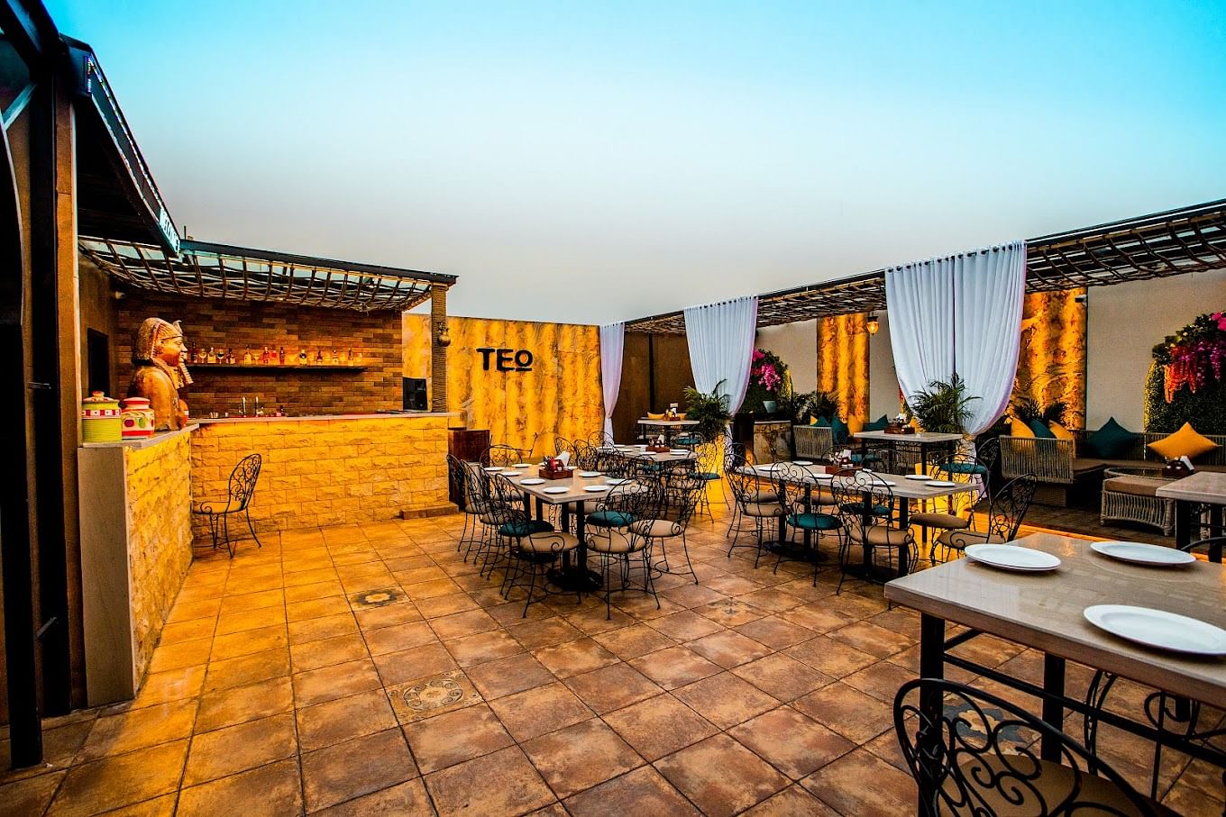 TEO Lounge And Bar in Punjabi Bagh, Delhi